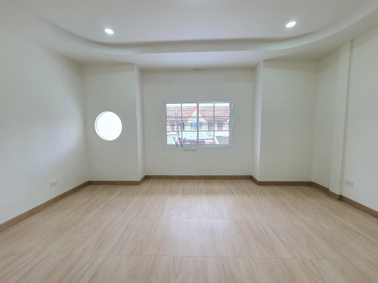 บ้านทาวน์เฮ้าส์ 2 ชั้น พิกัดวิชิต WR-00549 4