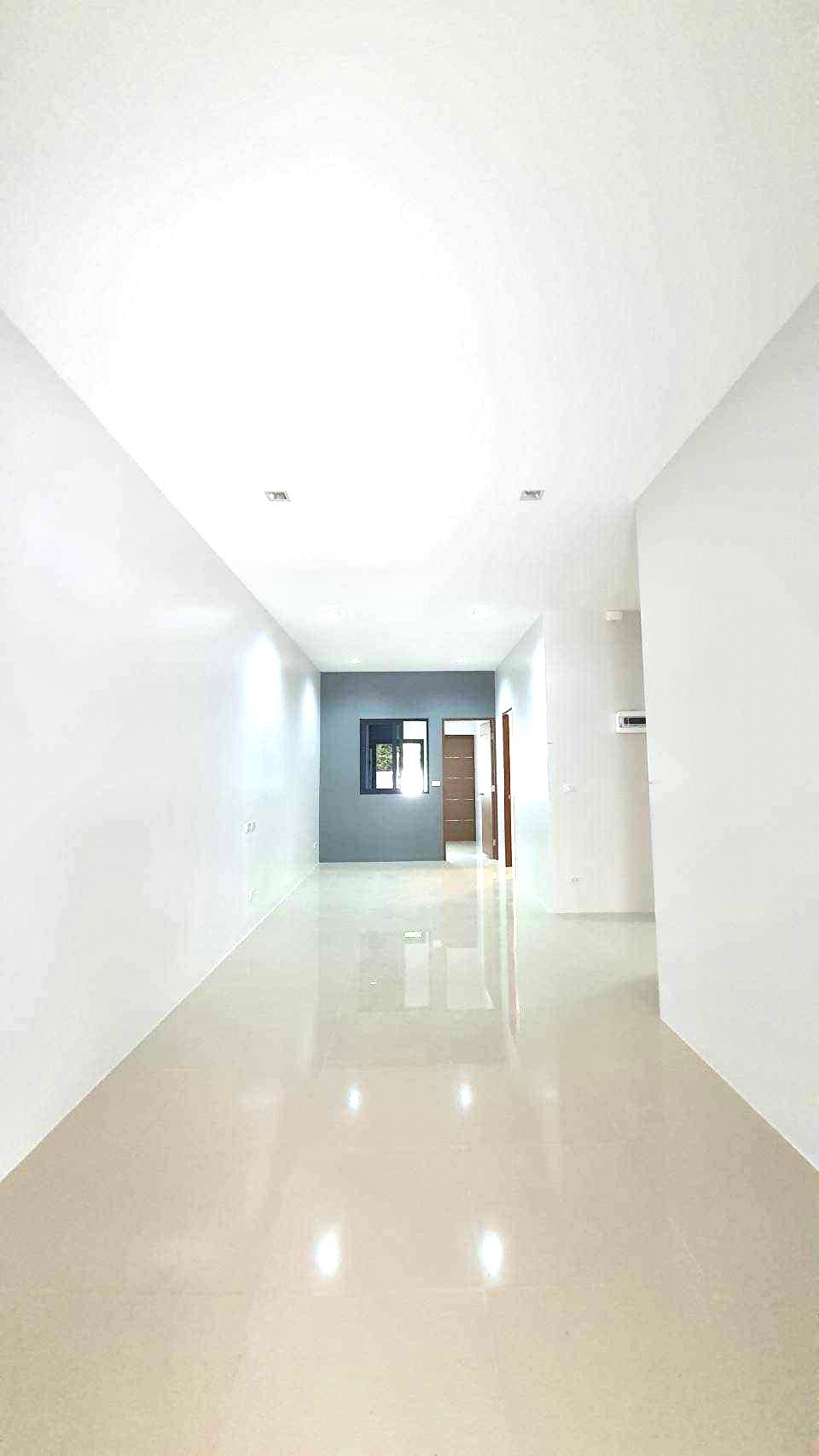บ้านโซนฉลอง วงเวียน 5 แยก WR-01504 2