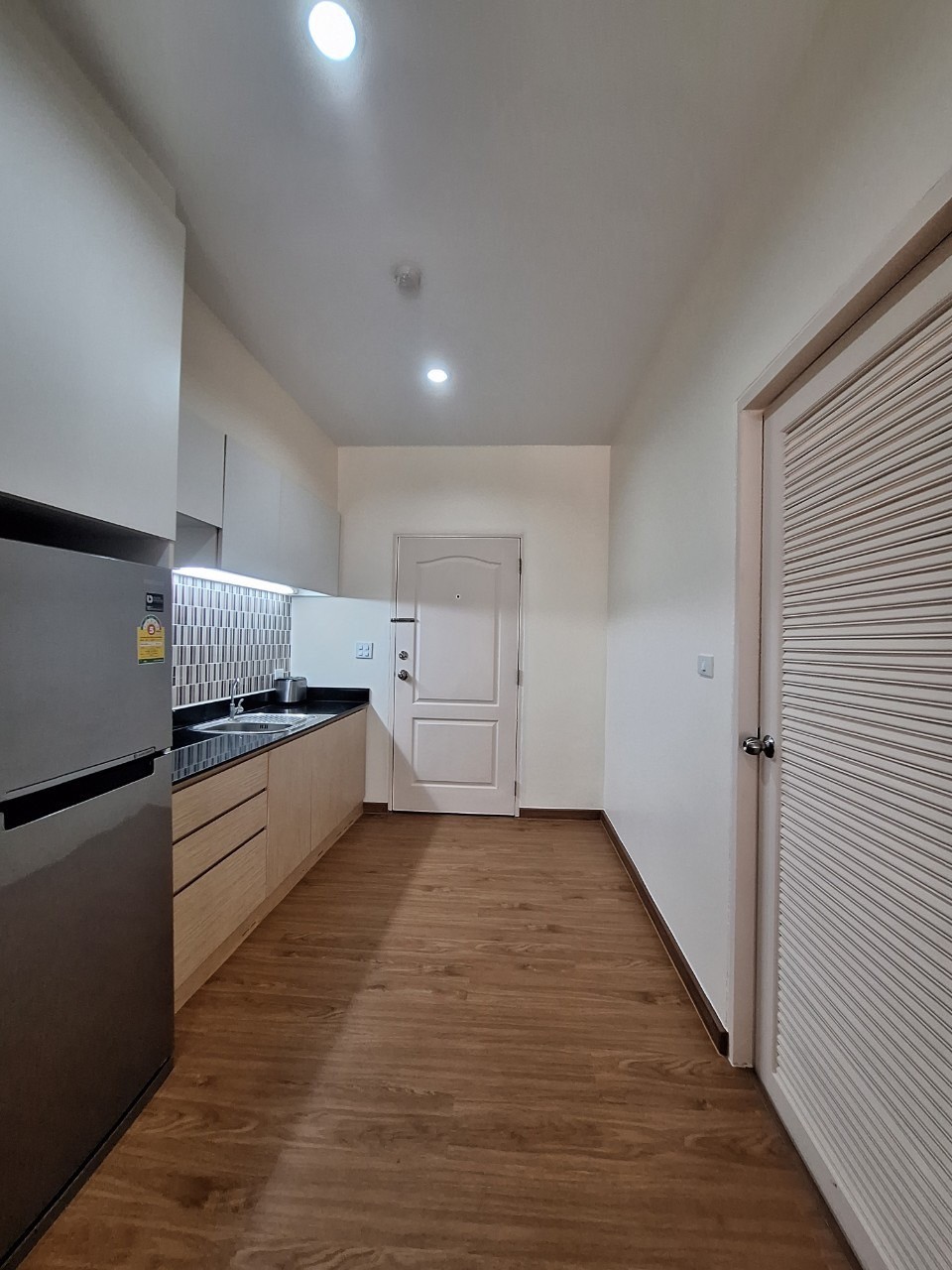 Phanason The Green Place Condominium WR-01592 11