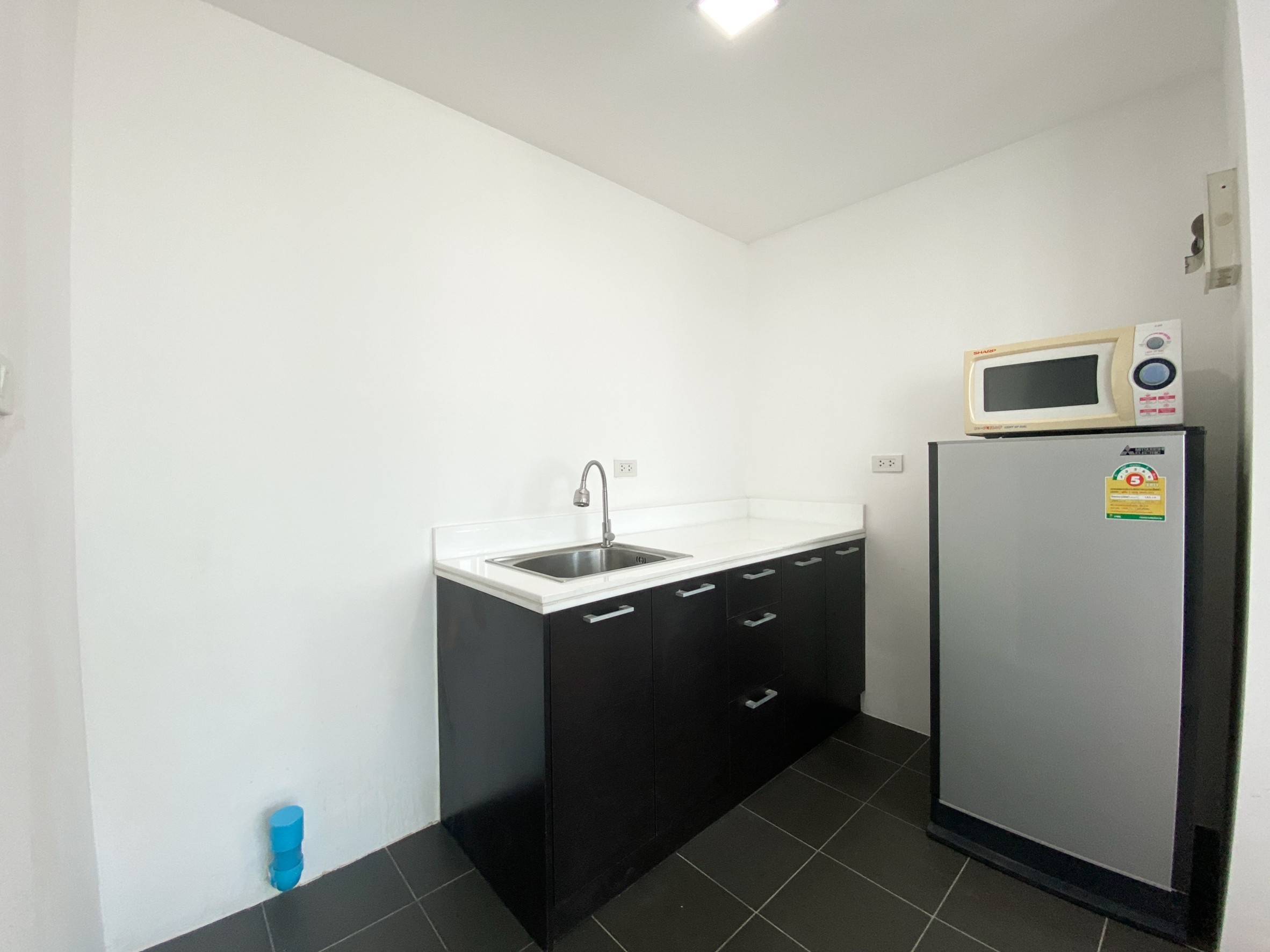 The Wide Condominium WR-01614 7