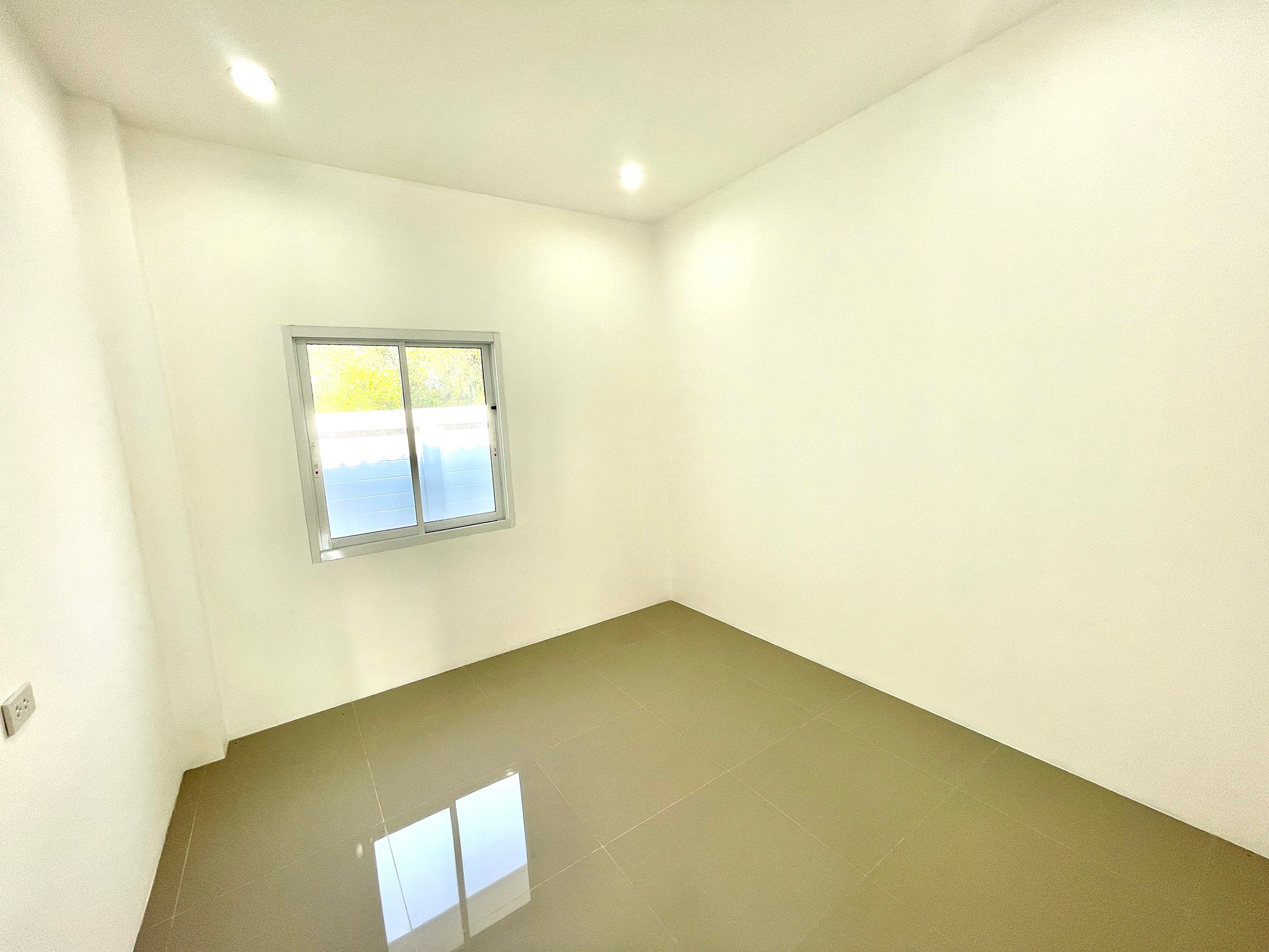 หมู่บ้านสุริยพรเพลส WR-01638 3