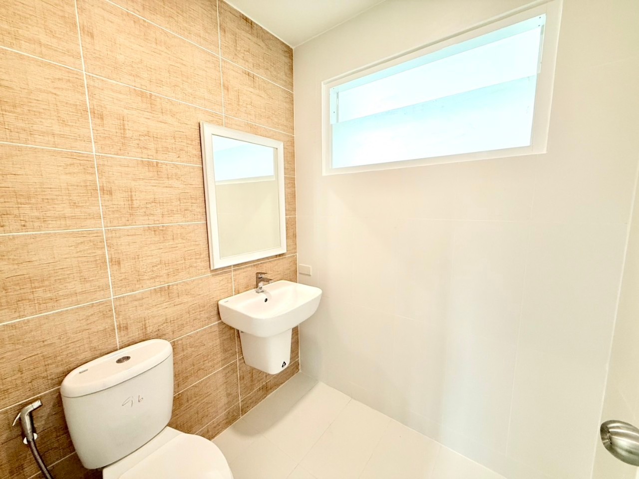 Land & House @ Chalong WR-02699 9