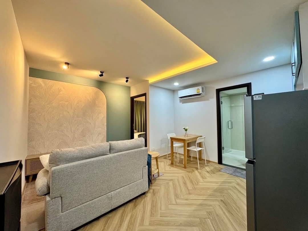 The Title Condo WR-02774 2