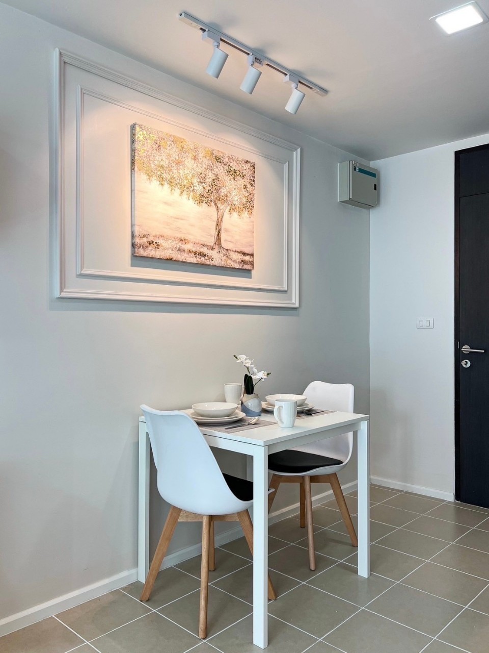 Centrio Condominium WR-02790 4