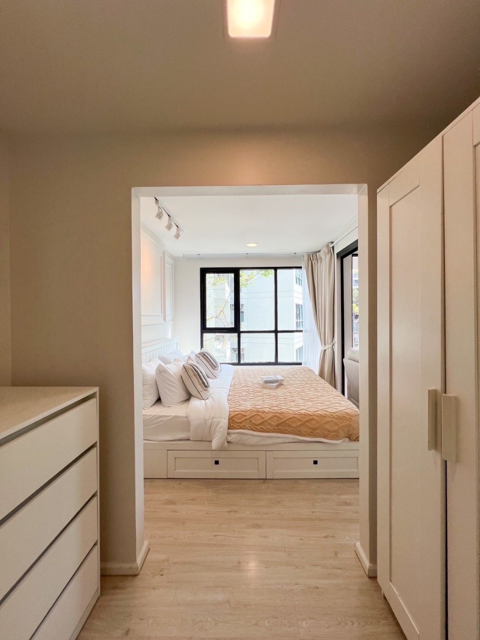 Centrio Condominium WR-02790 5