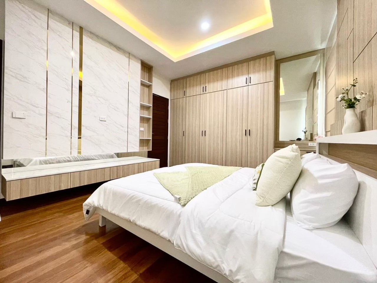 INTIRA Rawai Pool Villa WR-02873 8