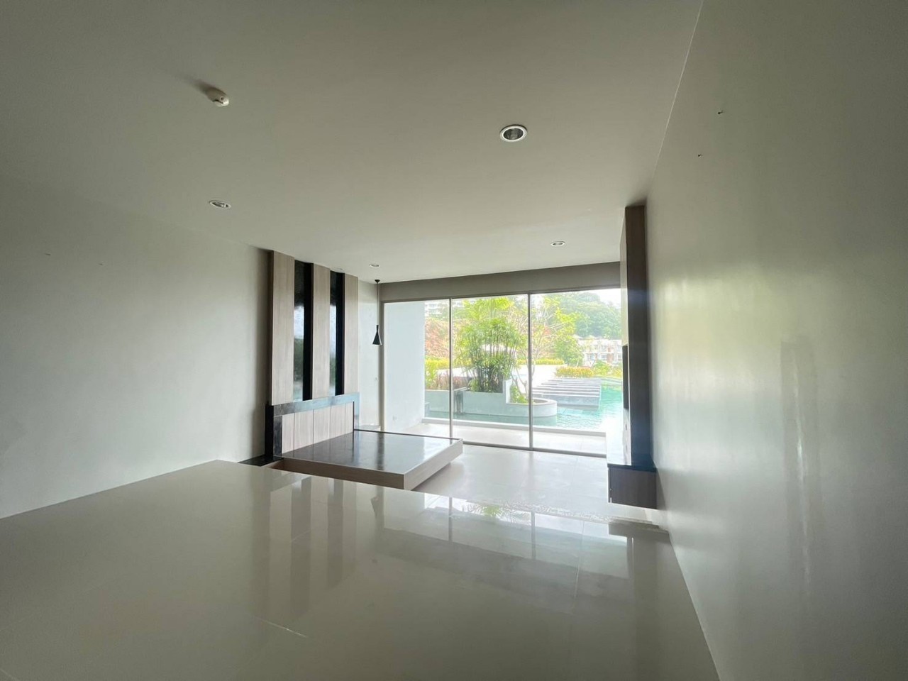The Ark Karon Condo WR-02897 5