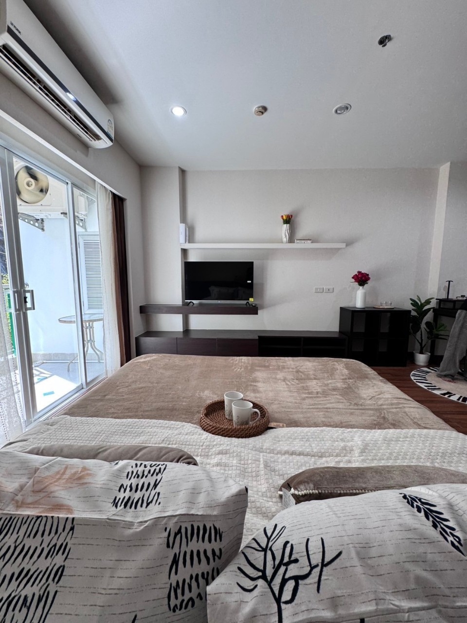 Phanason The Green Place Condominium WR-02940 2