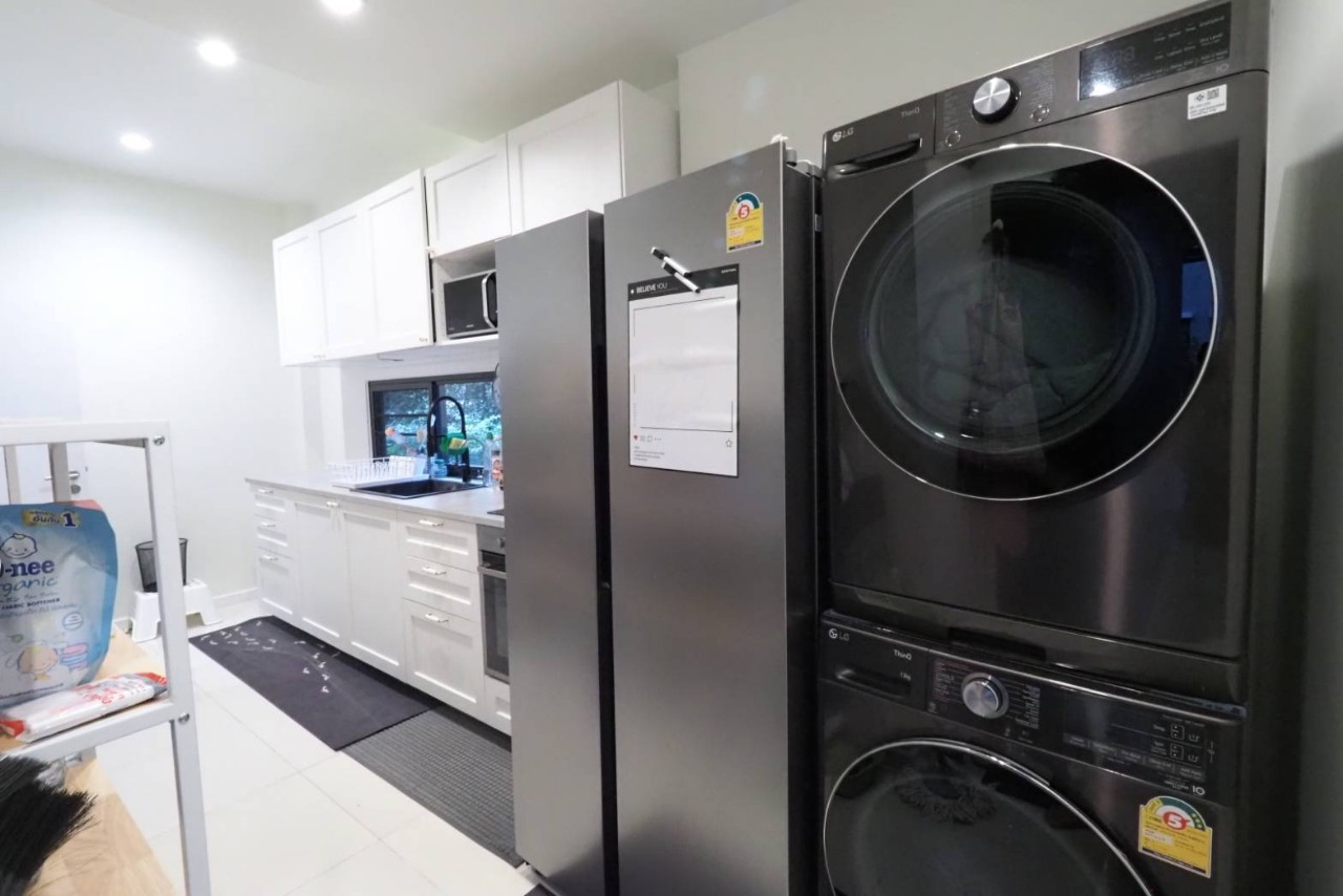 Crown Estate Koh Kaew WR-02962 9