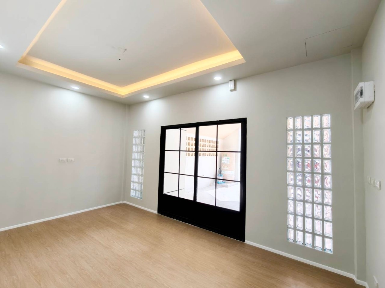หมู่บ้านเทพนิมิตรสุขนิรันดร์ WR-02972 2