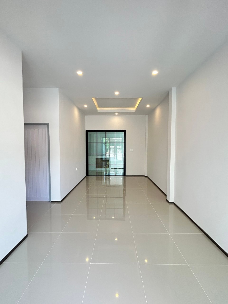 หมู่บ้านวราณีย์ บายพาส WR-03001 2