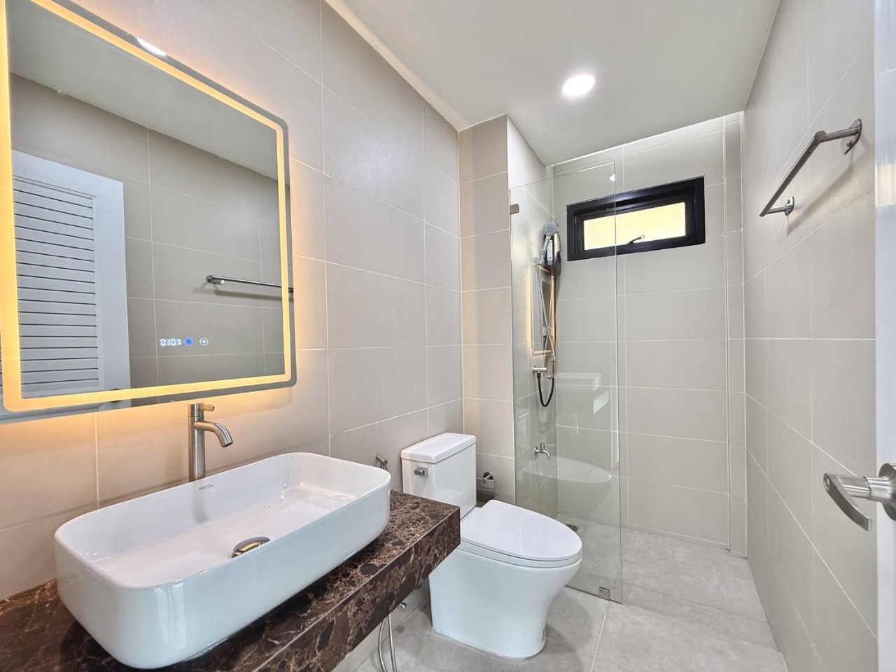 Land & House @ Chalong WR-02427 10