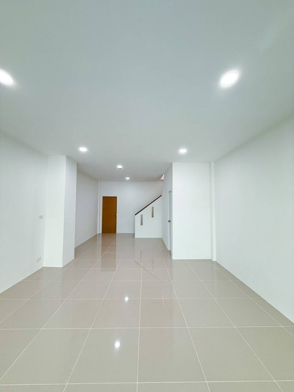 หมู่บ้านณัฐกมล 3 กู้กู WR-02741 2