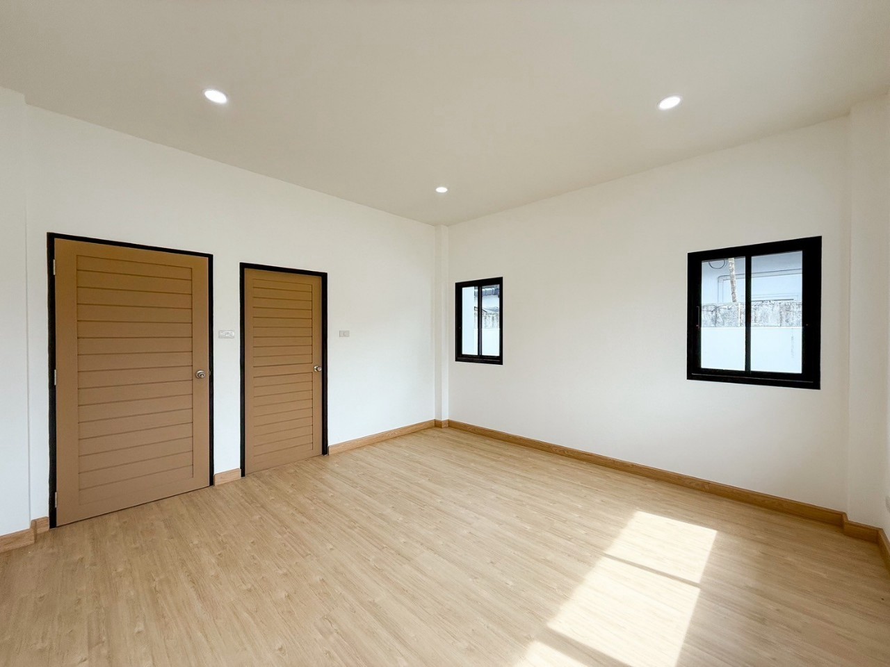 หมู่บ้านสวนอยู่เจริญ 5 WR-03039 4