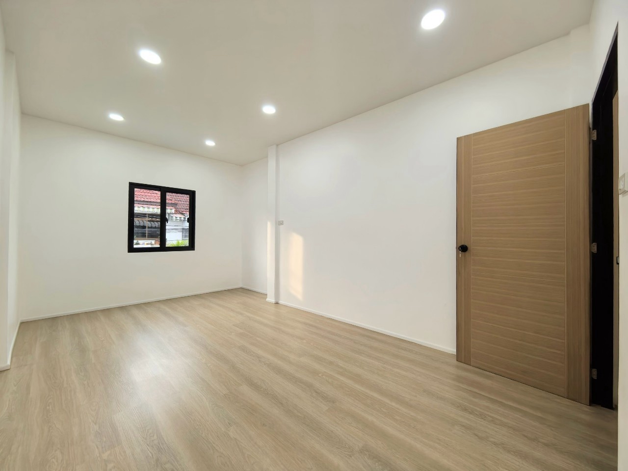 หมู่บ้านธารทอง 5 WR-03040 4