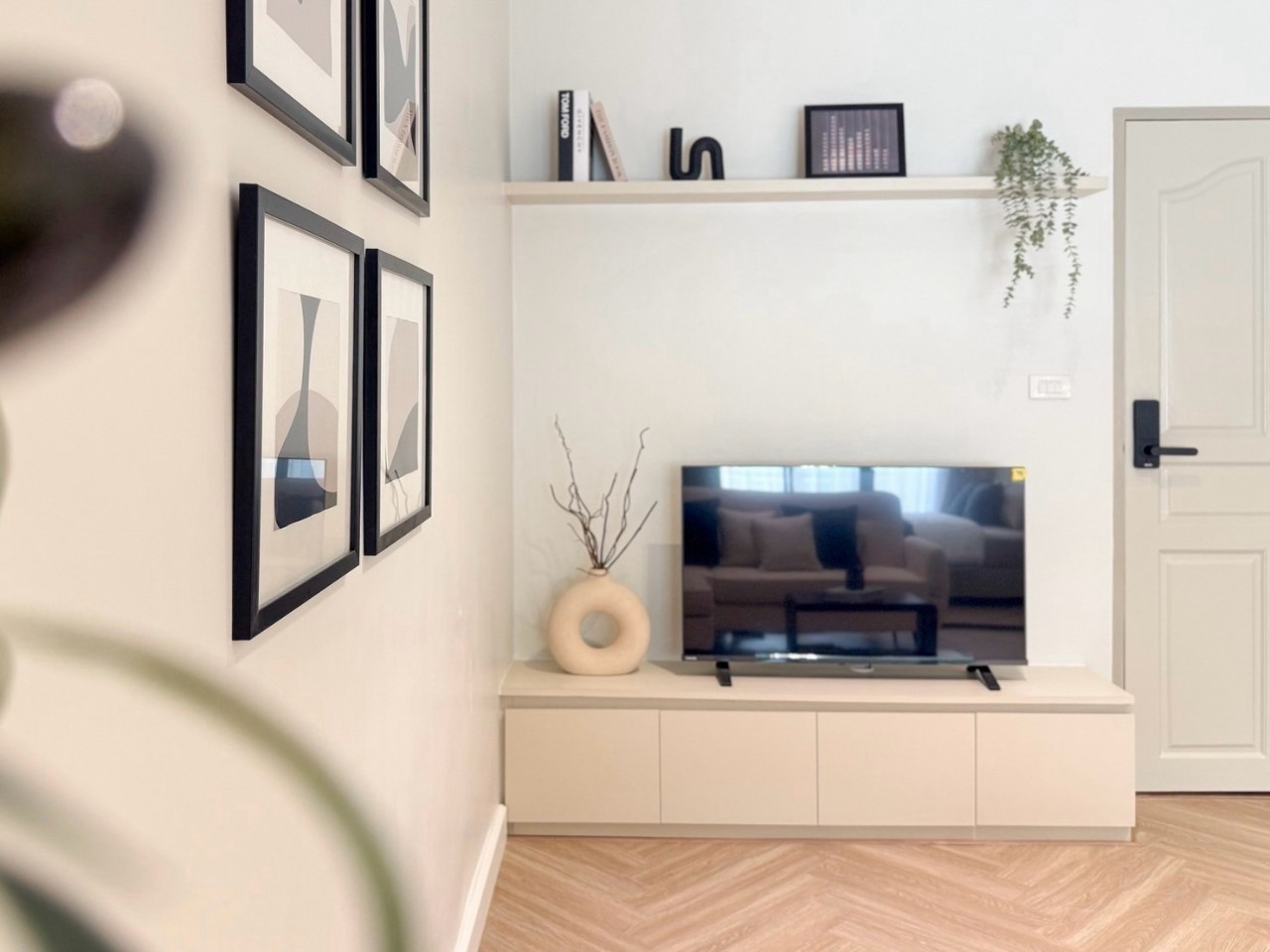 Phanason The Green Place Condominium WR-03034 3