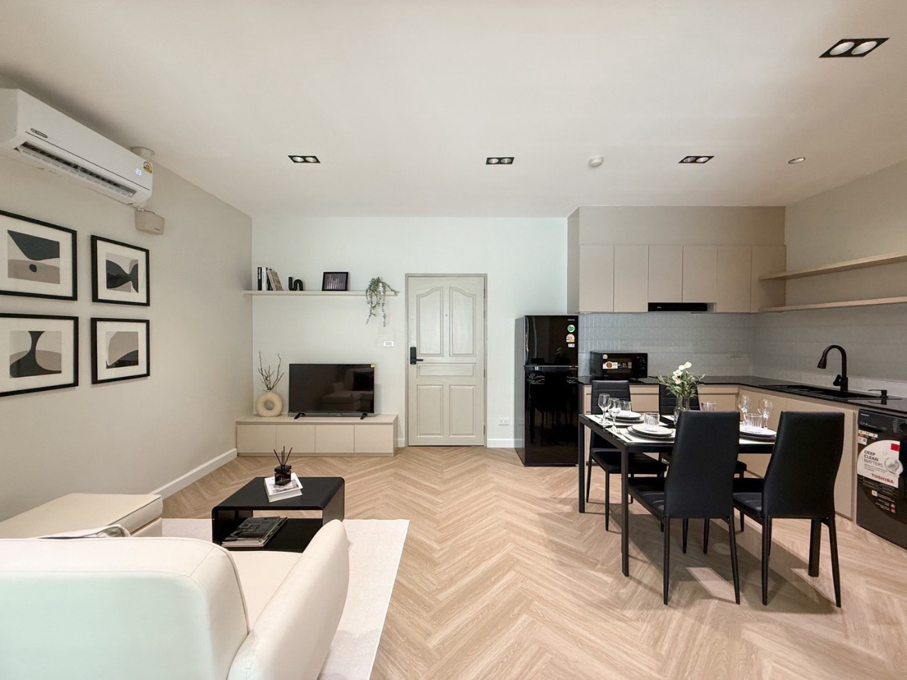 Phanason The Green Place Condominium WR-03034 9