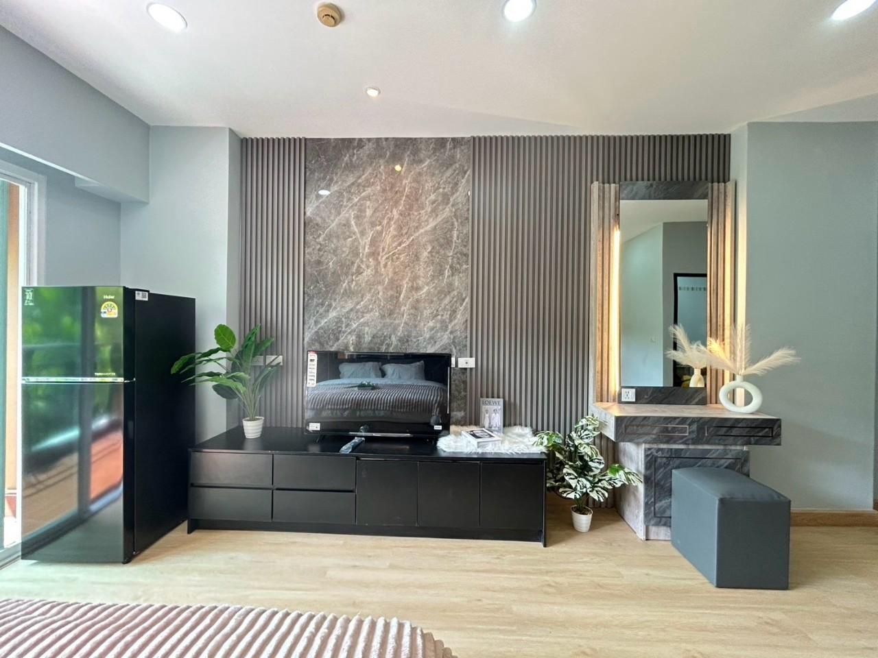 Phanason The Green Place Condominium WR-03066 2