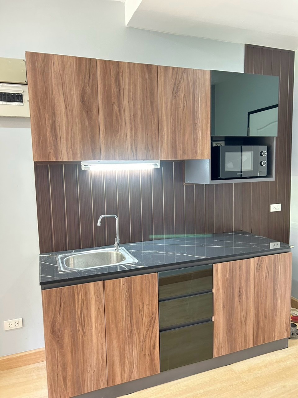 Phanason The Green Place Condominium WR-03066 7