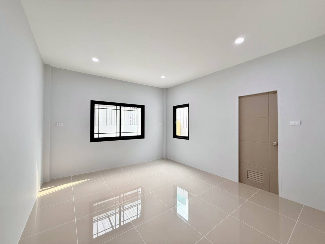 หมู่บ้านปฏักวิลล่า ฉลอง WR-02801 8