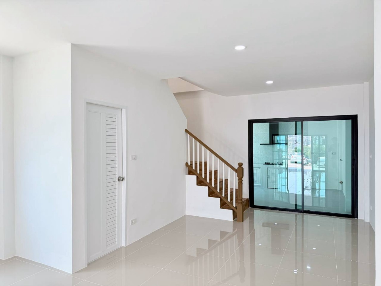 หมู่บ้านณัฐกมล กู้กู WR-03069 5
