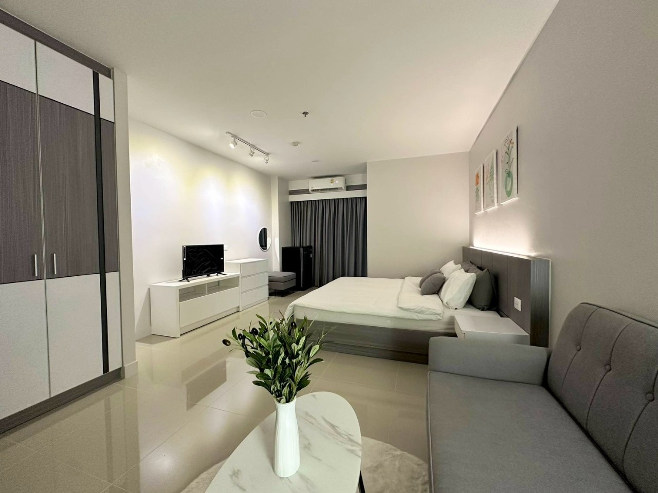 Phanason The Green Place Condominium WR-03071 2