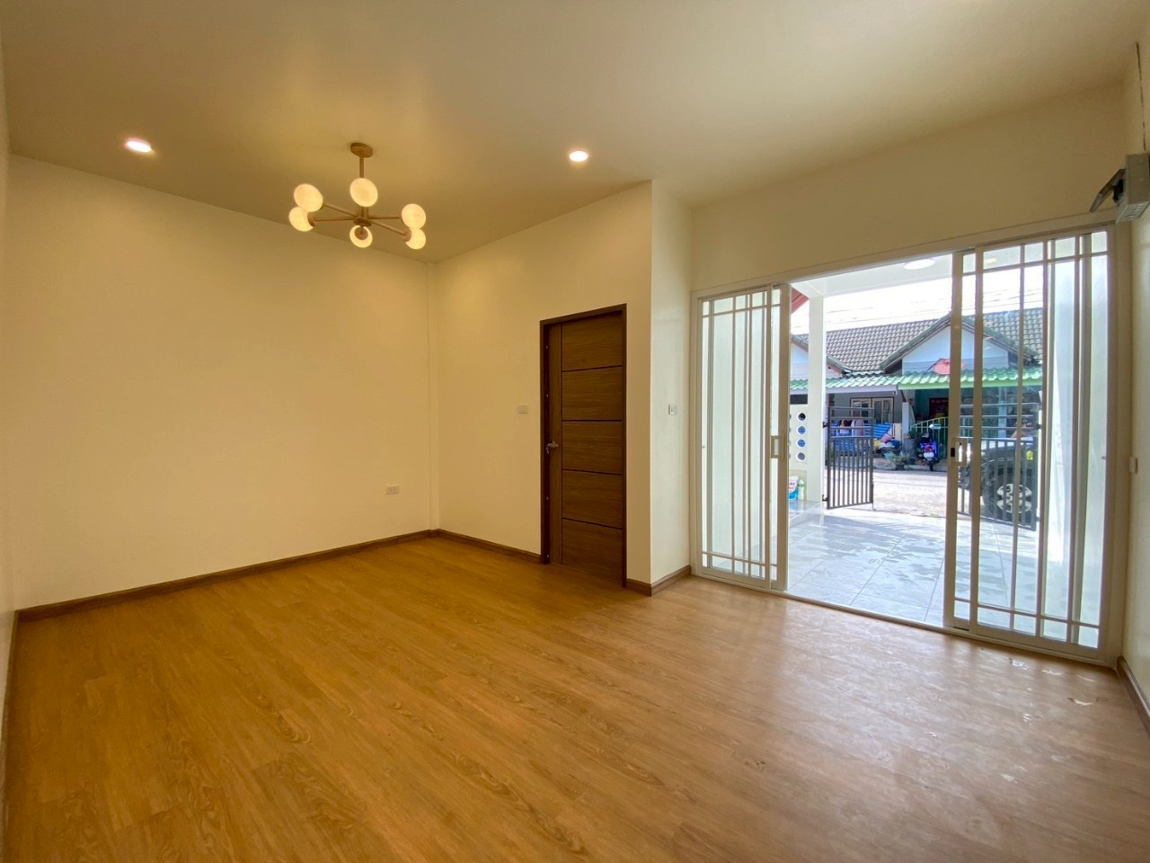 หมู่บ้านเจ้าฟ้าการ์เด้นโฮม เคที WR-03077 2
