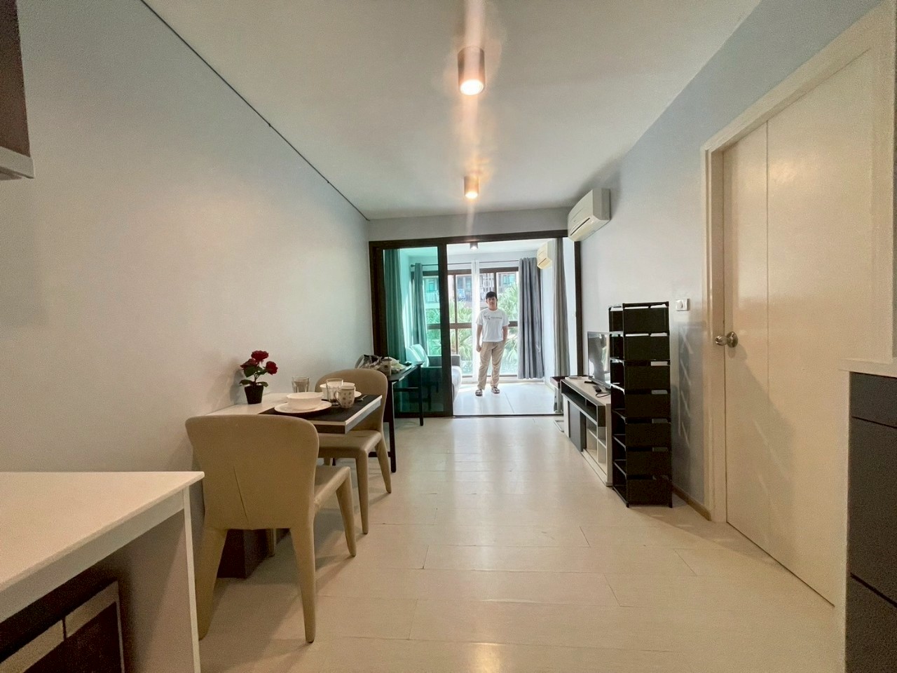 Zcape 3 Condominium WR-03084 4