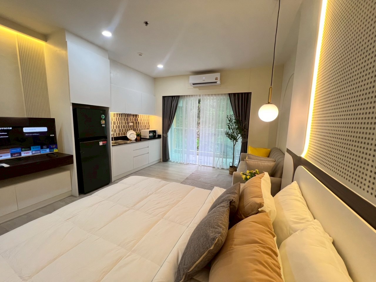 Phanason The Green Place Condominium WR-03101 10