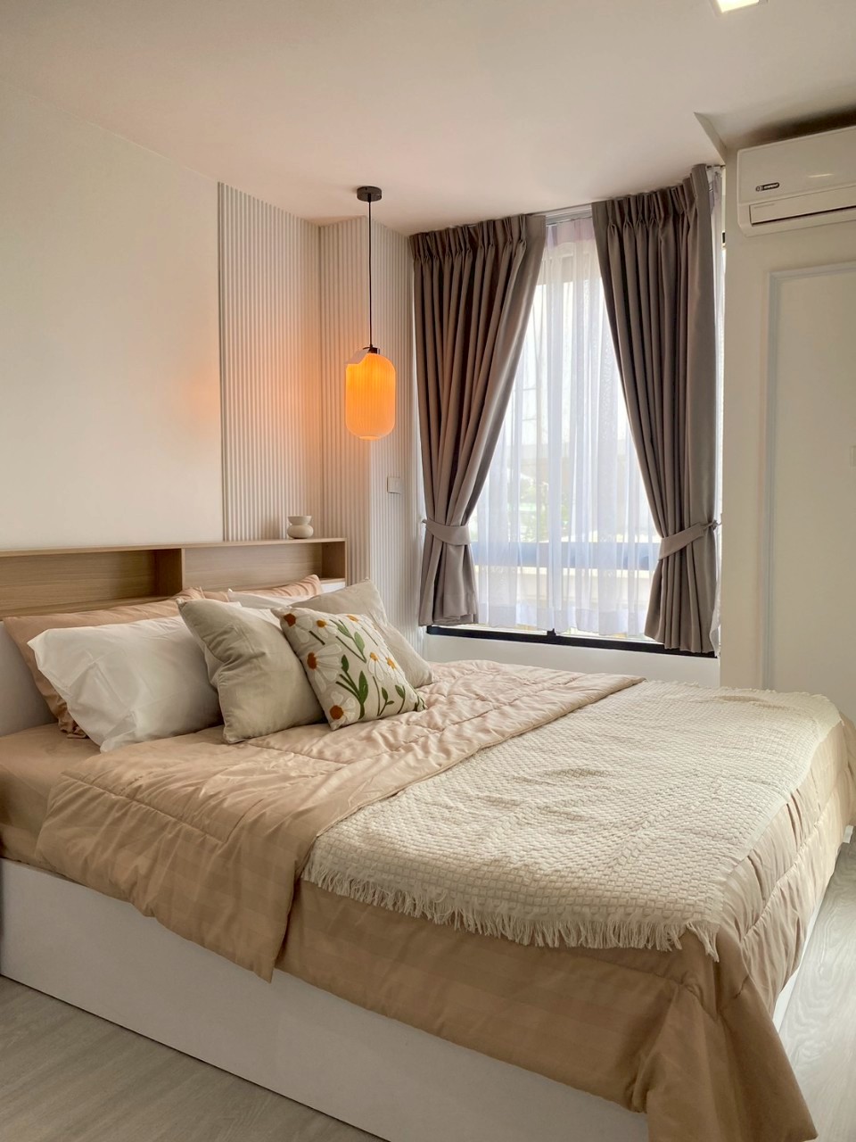 The Future Condo WR-03048 6