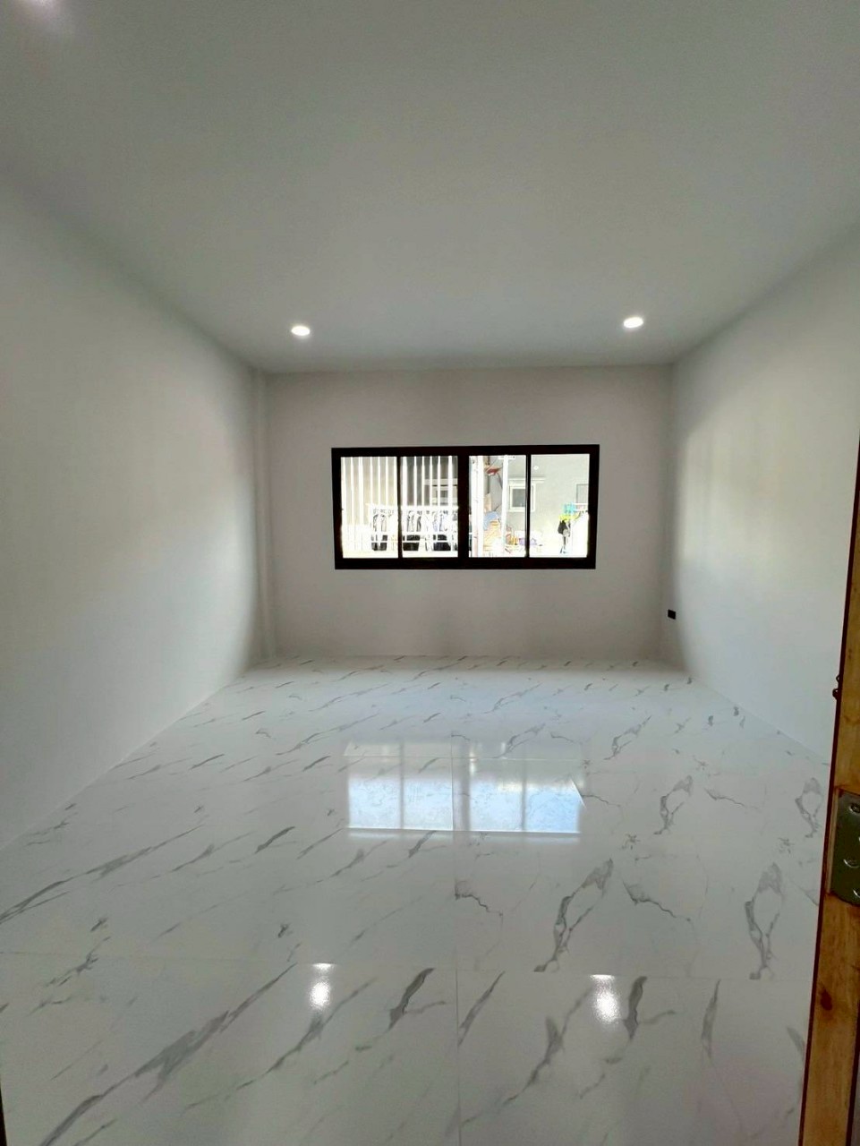 หมู่บ้านเพิ่มสินธานี WR-03105 10