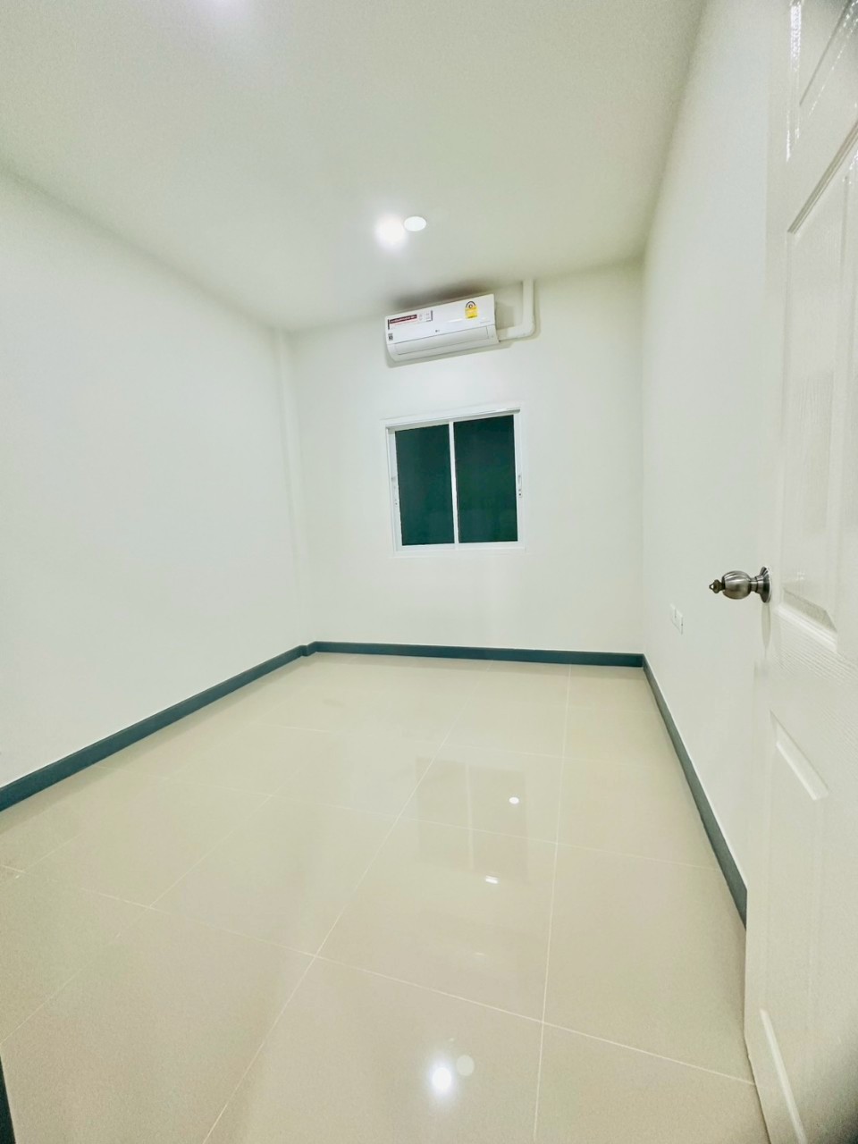 หมู่บ้านสุชารี วิลเลจ WR-03058 5