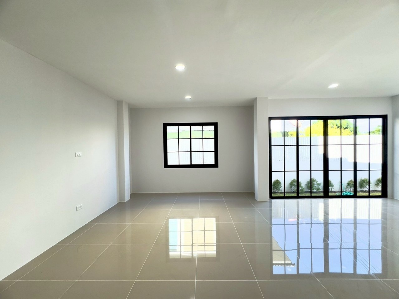 หมู่บ้านธนาภาพาร์ควิว 2 WR-02868 3