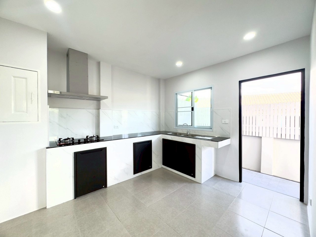 หมู่บ้านธนาภาพาร์ควิว 2 WR-02868 9