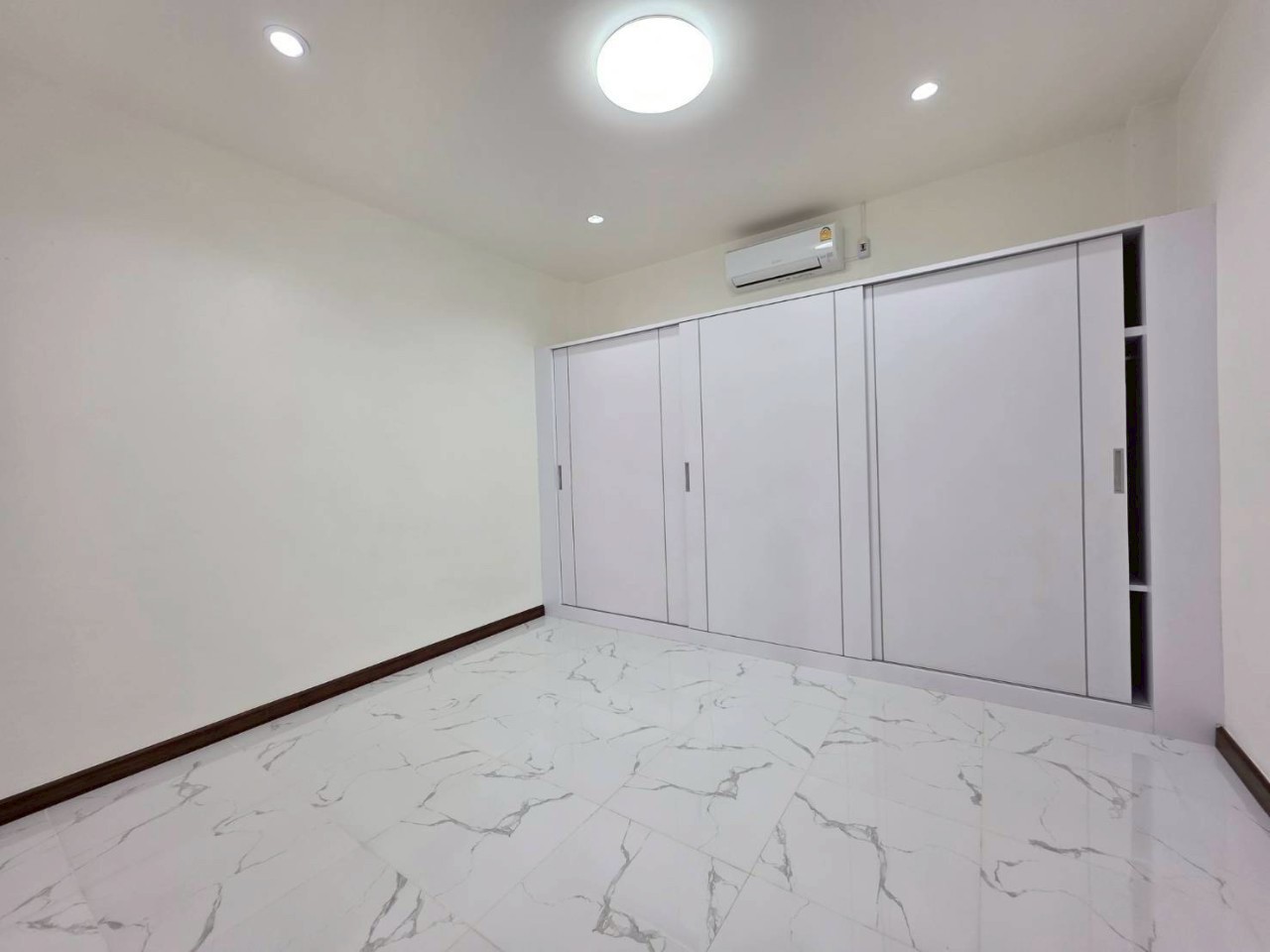 หมู่บ้านเจ้าฟ้าการ์เด้นโฮม นาบอน WR-03131 9