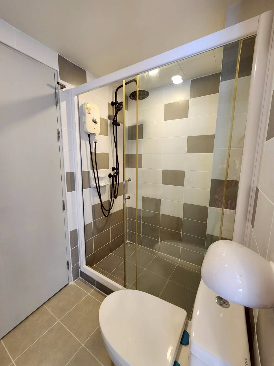 Zcape 3 Condominium WR-03147 12