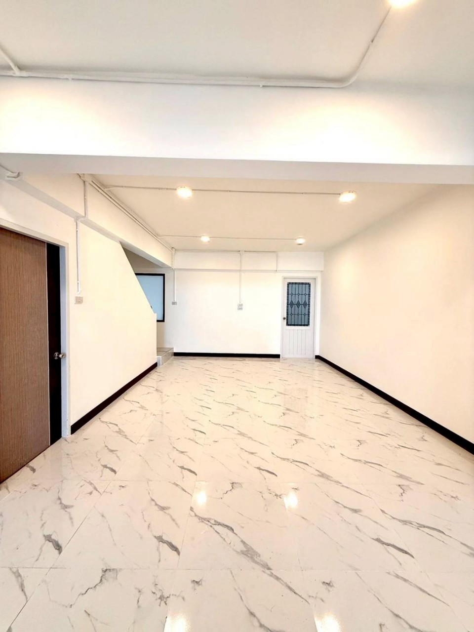 หมู่บ้านศรีสุชาติ 2 WR-03177 6