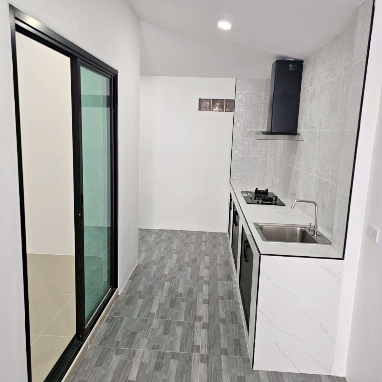 หมู่บ้านวราณีย์ บายพาส WR-03182 11