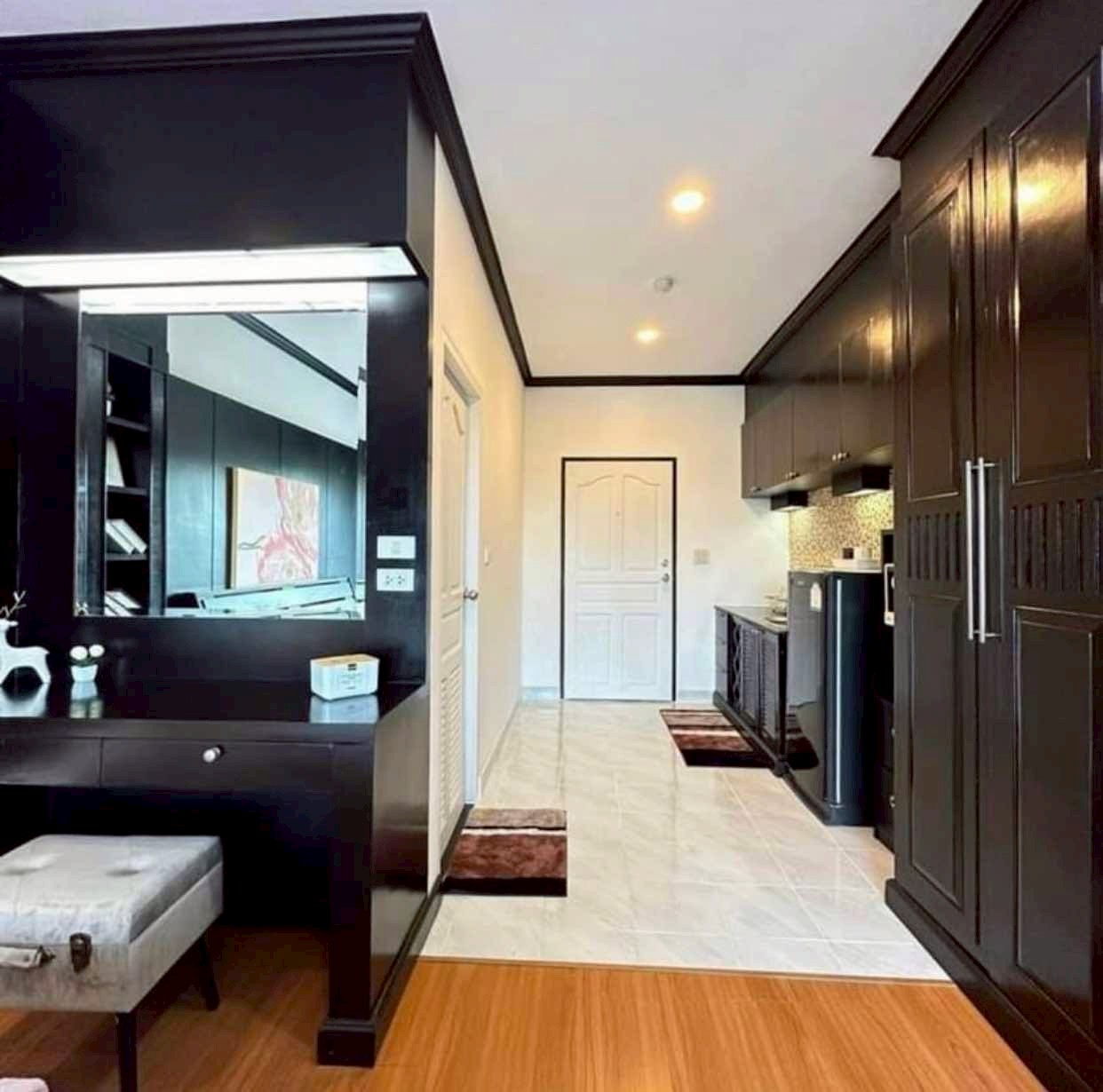 Phanason The Green Place Condominium WR-03188 6