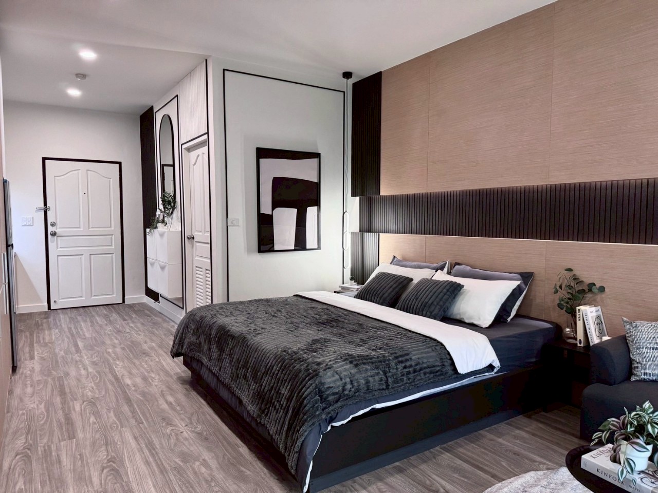 Phanason The Green Place Condominium WR-03191 3
