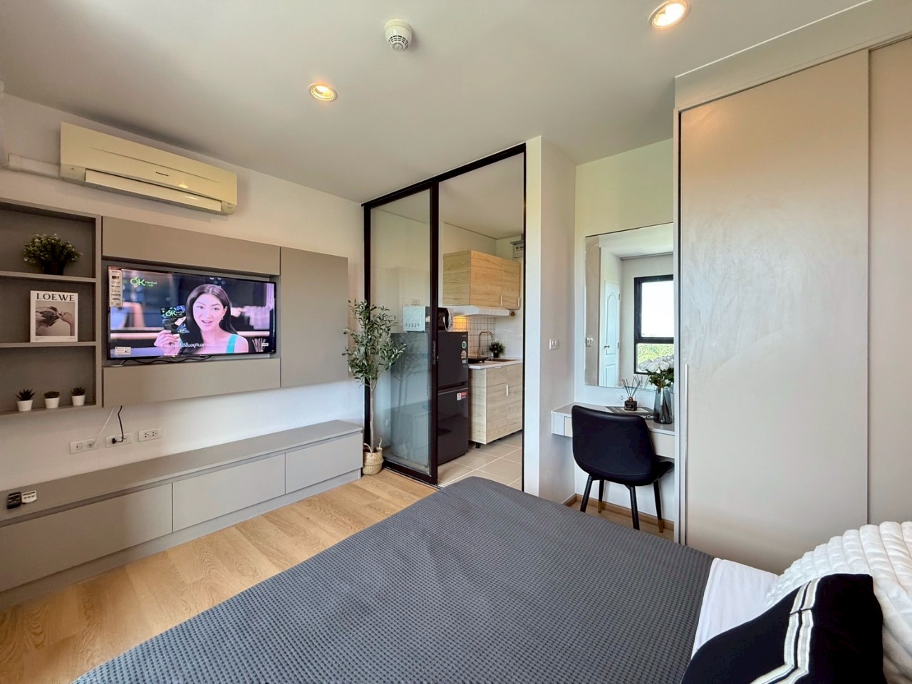 Zcape 1 Condominium WR-03198 3
