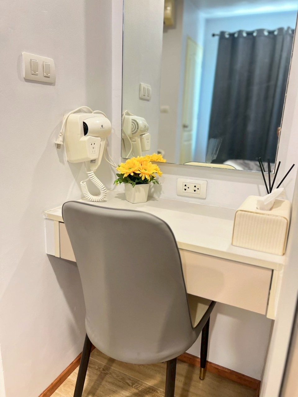 Zcape 1 Condominium WR-03218 6