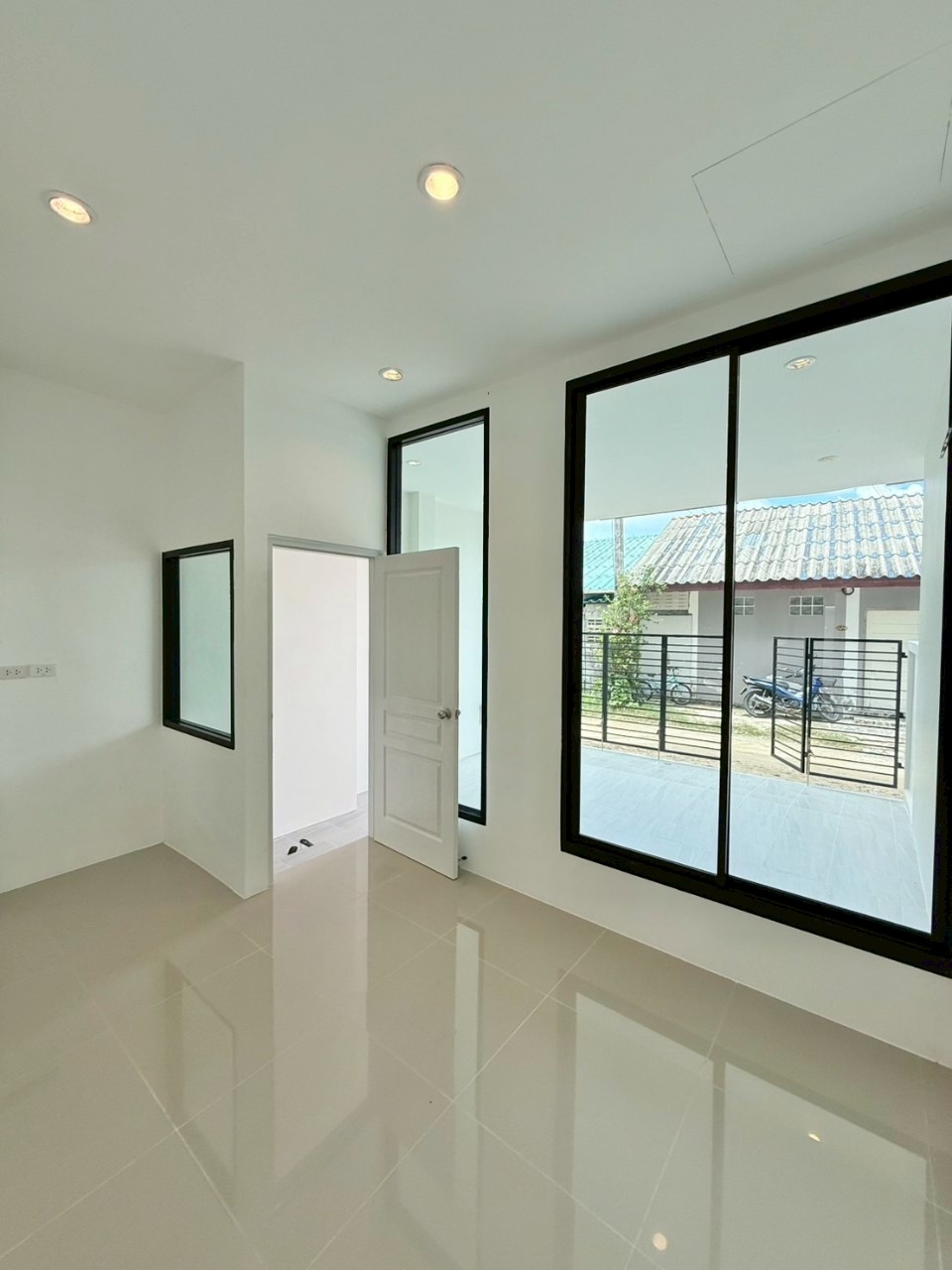 บ้านสร้างใหม่ เกาะแก้ว WR-03258 3