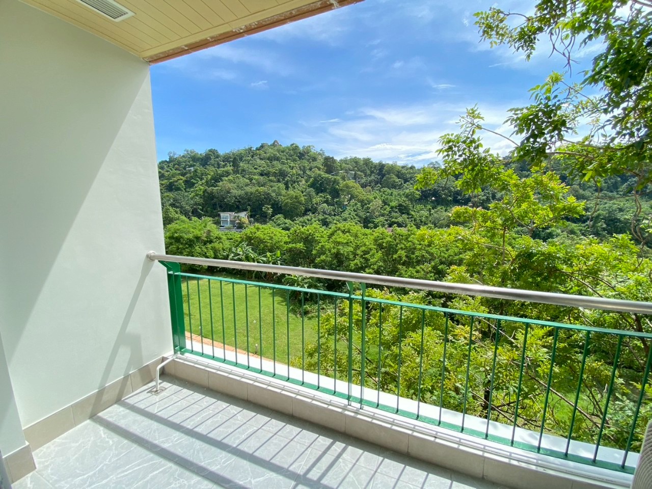 Phanason The Green Place Condominium WR-03049 10