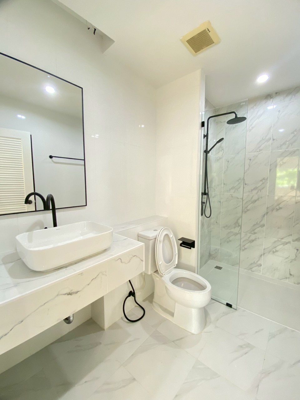 Phanason The Green Place Condominium WR-03049 12