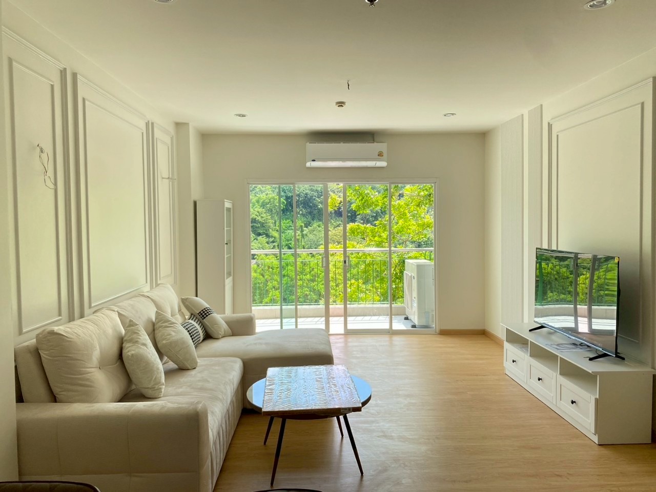 Phanason The Green Place Condominium WR-03049 7