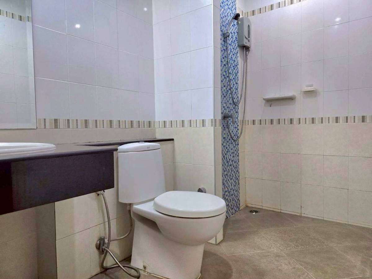 Phanason The Green Place Condominium WR-02849 12