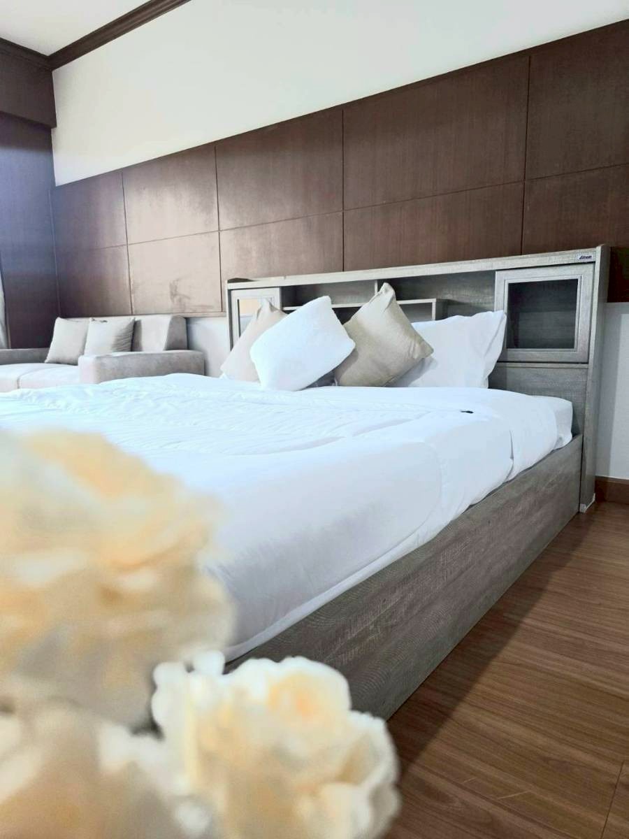 Phanason The Green Place Condominium WR-02849 2