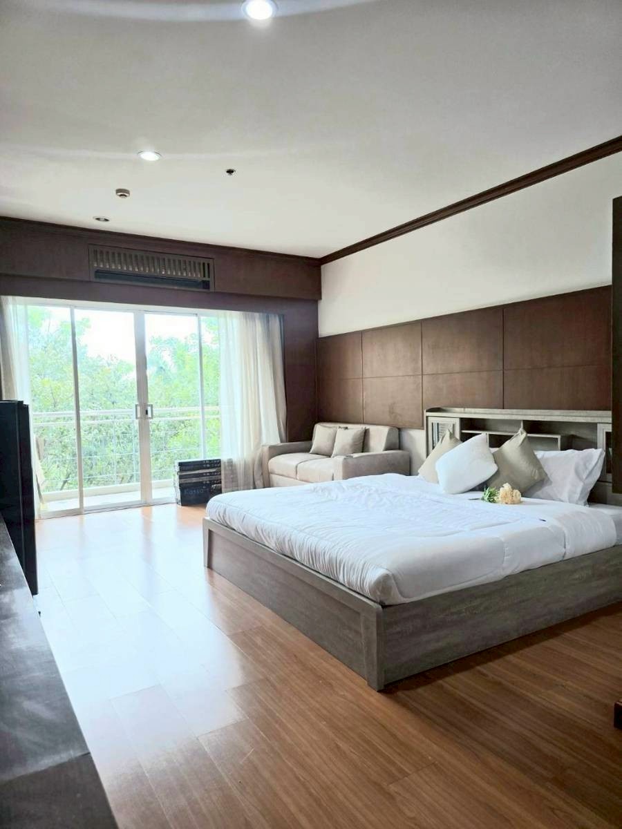 Phanason The Green Place Condominium WR-02849 4