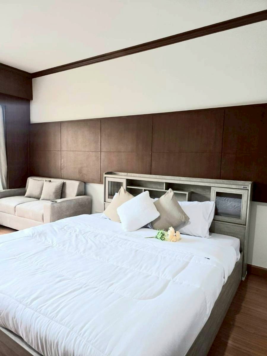 Phanason The Green Place Condominium WR-02849 6